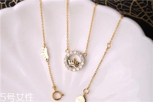 項(xiàng)鏈?zhǔn)亲憬疬€是k金好？項(xiàng)鏈買足金還是k金