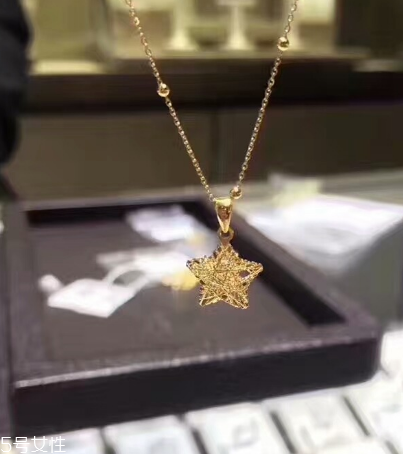 項鏈是黃金還是k金好？項鏈選黃金還是k金