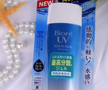 防曬啫喱是什么？防曬啫喱和防曬乳液的區(qū)別