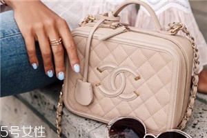 chanel相機(jī)包多少錢？香奈兒相機(jī)包價格