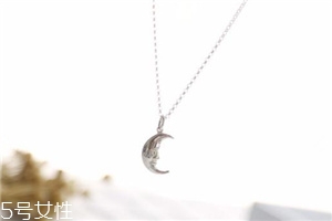 lily charmed是什么檔次？lily charmed項鏈檔次