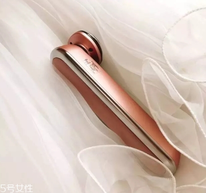 雅萌射頻美容儀怎么樣？雅萌Bloom射頻美容儀效果評(píng)測(cè)