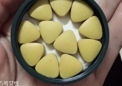 油菜花粉一次吃多少？油菜花粉服用方法
