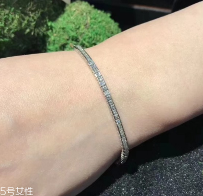 手鏈一般多少顆珠子？手鏈一般是幾個(gè)珠子？