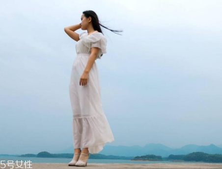 女生怎么穿搭更有氣場(chǎng)？女生氣場(chǎng)型穿搭推薦