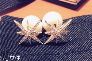 耳釘有異味怎么清洗？耳釘有異味清洗方法