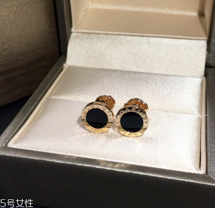 耳釘銀針變黑怎么處理？耳釘銀針變黑了怎么辦？