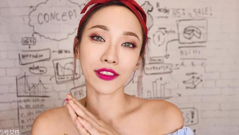眼線(xiàn)怎么畫(huà)自然又簡(jiǎn)單 適合新手的保姆級(jí)眼線(xiàn)教程