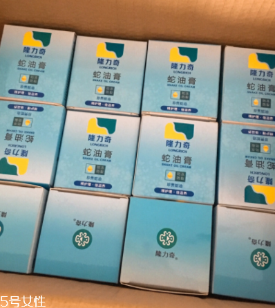 蛇油膏治腳氣嗎？腳氣可以用蛇油膏嗎？