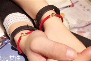寶格麗紅繩多少錢(qián)？寶格麗紅繩手鏈專(zhuān)柜價(jià)格