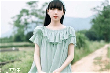 綠色衣服怎么搭配？綠色衣服搭配技巧