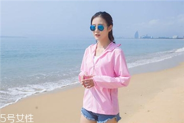 防曬衣上的油怎么洗？防曬衣上滴了油用什么洗？