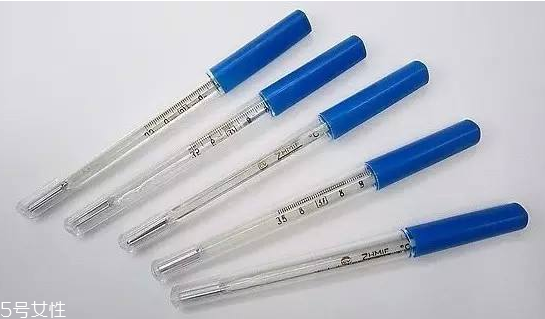 體溫計能測水溫嗎？水溫能用體溫計測嗎？