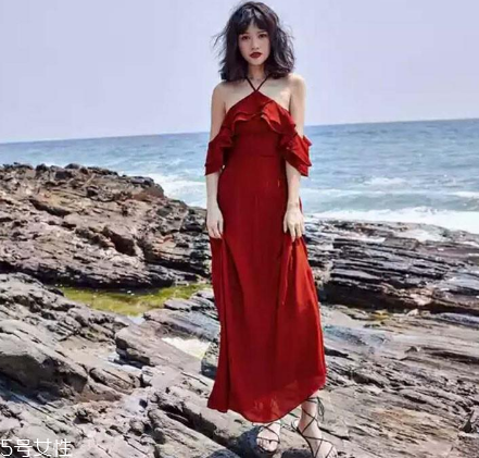 胸大適合什么連衣裙？胸大穿什么連衣裙好看？