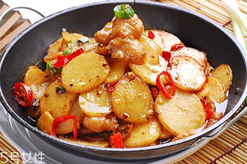 土豆絲炒雞蛋的做法 土豆絲炒雞蛋怎么做？