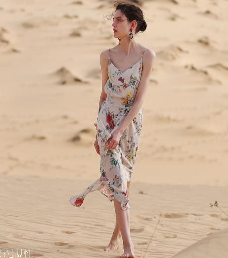 相親穿什么衣服合適？夏季相親穿什么好？