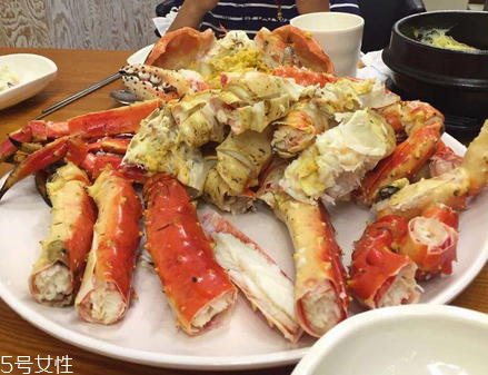帝王蟹是寒性的嗎？帝王蟹屬于寒性嗎？