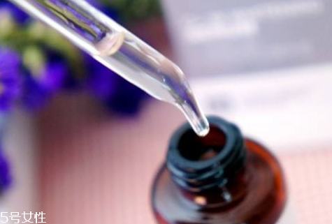 精華液去皺紋嗎？皺紋可以用精華液去除嗎？