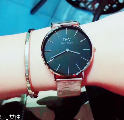 手表保護(hù)膜要撕?jiǎn)?？手表保護(hù)膜撕不撕？