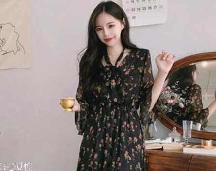 矮個(gè)子穿長(zhǎng)裙怎么搭配？矮個(gè)子穿長(zhǎng)裙搭配技巧