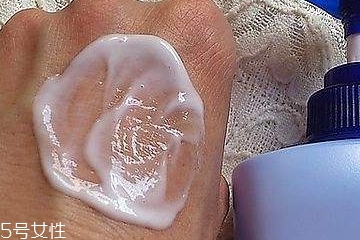 乳液拉絲說明什么？可以拉絲的乳液好不好？
