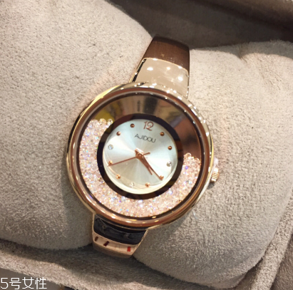 阿吉豆手表多少錢(qián)？阿吉豆手表什么價(jià)位？