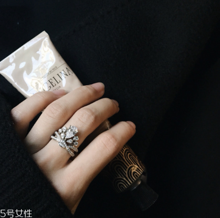 鉆戒可以換黃金嗎？鉆戒能換成黃金戒指嗎？