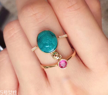 綠松石戒指一般多少錢(qián)？綠松石戒指價(jià)格