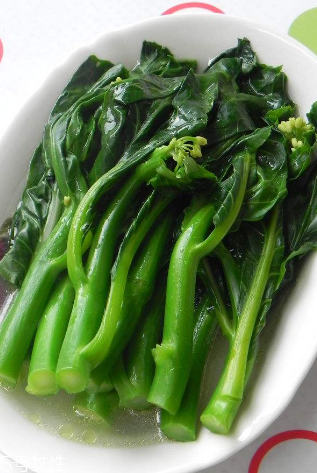 芥蘭可以和什么一起吃？芥蘭可以和豬心一起吃嗎？