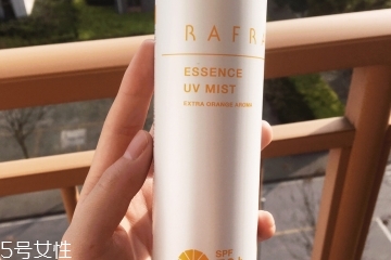 防曬噴霧里面有酒精嗎？防曬噴霧都有酒精嗎？