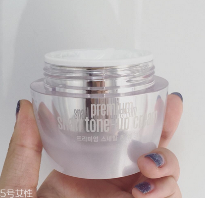 素顏霜晚上可以不洗嗎？素顏霜不洗有副作用嗎？