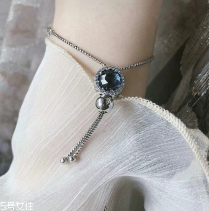 貓眼石怎么辨別真假？貓眼石真假鑒定方法