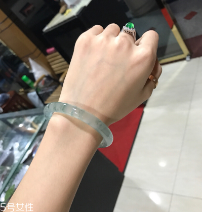手鐲16號是多大？手鐲16號內(nèi)徑有多少厘米？