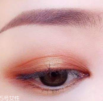 眼影會暈妝嗎？為什么眼影總是暈妝？