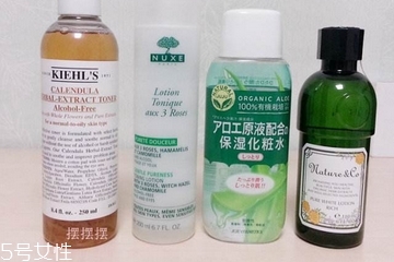 化妝水能涂眼部嗎？眼部可以涂化妝水嗎？
