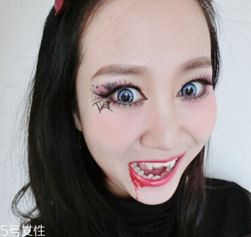 萬(wàn)圣節(jié)蜘蛛眼妝怎么畫？2款蜘蛛眼妝詳細(xì)步驟