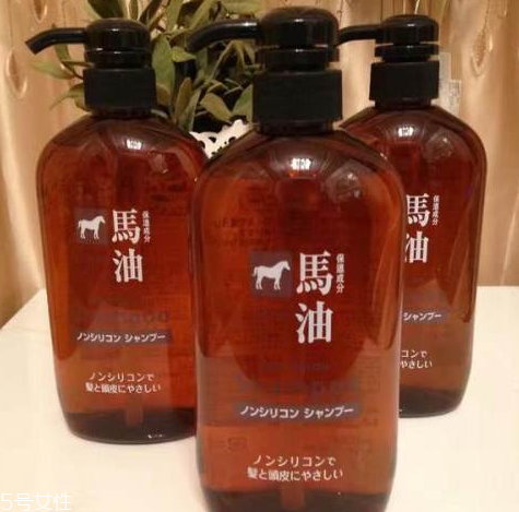馬油洗發(fā)水防脫發(fā)嗎？馬油洗發(fā)水有防脫發(fā)功效嗎？
