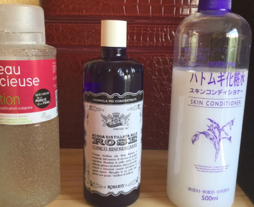 玫瑰水和薏仁水哪個(gè)好？玫瑰水和薏仁水對(duì)比