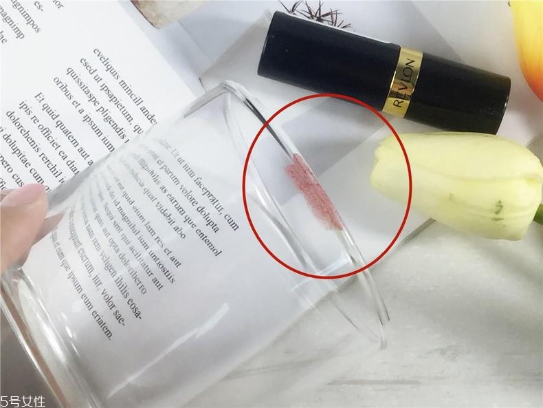 露華濃525是什么色？露華濃525適合黃皮嗎？