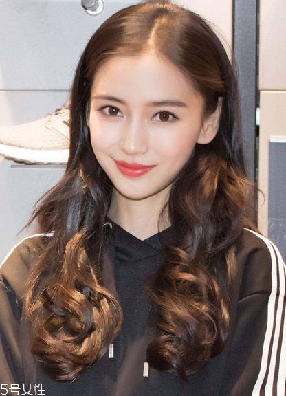燙發(fā)每天必須打理嗎？燙發(fā)簡易打理方法