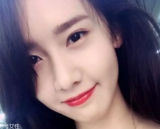 下眼影顯臟怎么辦？下眼影怎么畫不突兀？