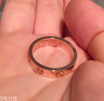 玫瑰金戒指會掉色嗎 佩戴習(xí)慣要當心