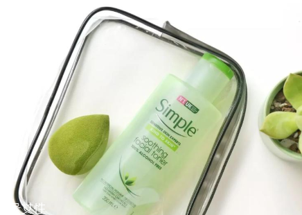 英國simple清妍好用么 simple清妍4大產品評測