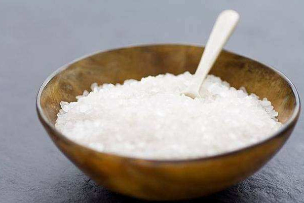 炒菜鹽放多了怎么辦？加這些食物可以避免菜過咸