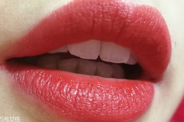 mac秋冬色黃皮日?？诩t推薦 美到你無法自持