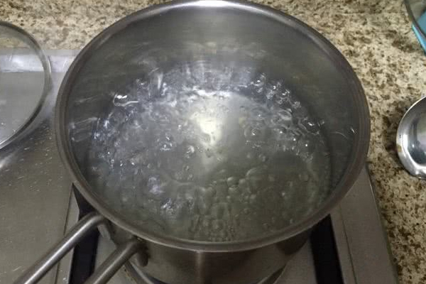 手被開水燙了怎么辦？開水燙傷怎么處理？