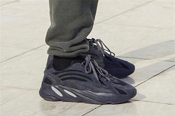 yeezy 700 v2 vanta發(fā)售時(shí)間 3m反光黑灰配色