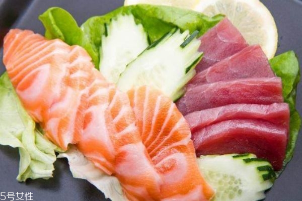 吃魚(yú)的好處有哪些 吃魚(yú)的注意事項(xiàng)