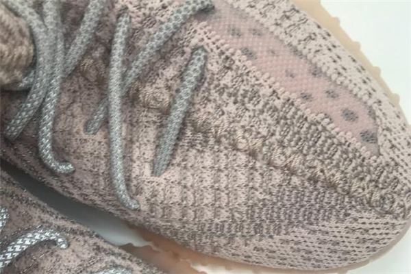 yeezy350粉天使開(kāi)箱測(cè)評(píng) yeezy粉天使和滿天星實(shí)物對(duì)比