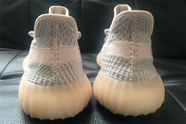 yeezy350粉天使開(kāi)箱測(cè)評(píng) yeezy粉天使和滿天星實(shí)物對(duì)比
